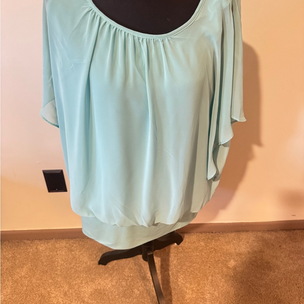 JM Collection Green Dolman Sleeve Blouse Relaxed Ruffled